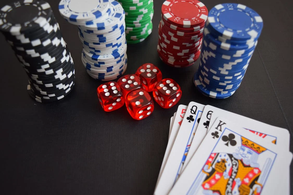 Exploring the Perils of Crash Gambling