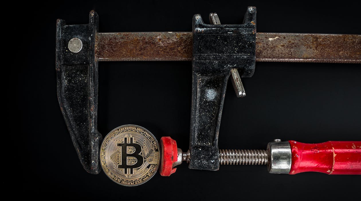 Decoding Bitcoin’s Value in Kilograms: How Does Price Translate to Weight?